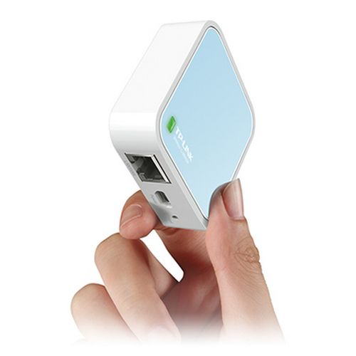 "TP-LINK (TL-WR802N) 300Mbps Wireless N Mini Pocket Router